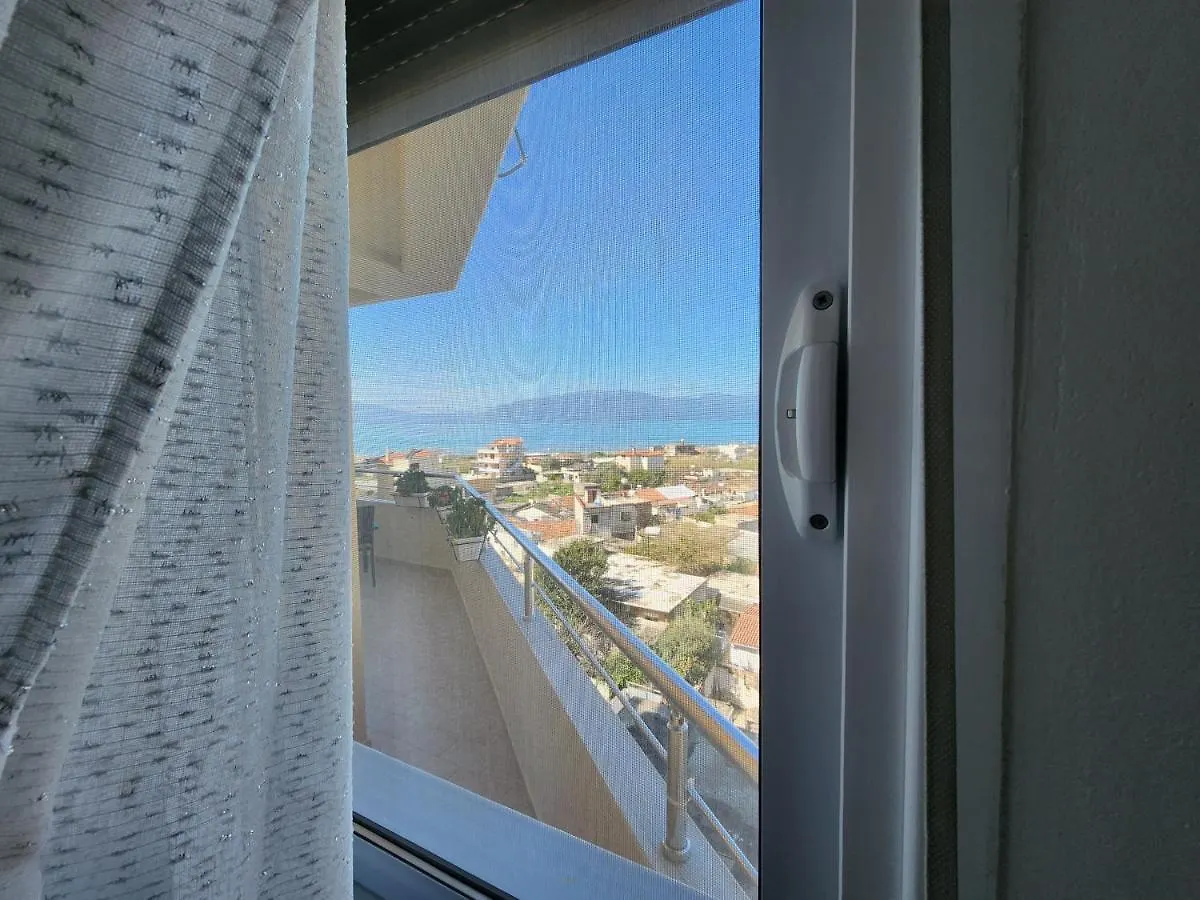 Vlora Apartment With Seaview At Skela